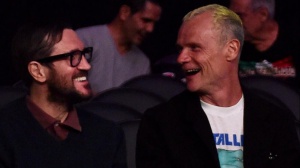 Flea e Frusciante alla consolle