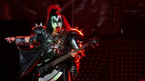 Gene Simmons:"Il rock è morto, potete scommetterci"