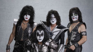 I Kiss hanno salutato il pubblico di Vienna con la bandiera dell'Australia