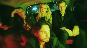 I Wolf Alice sul palco con Harry Styles