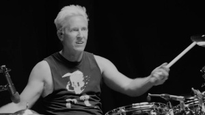 Josh Freese è il nuovo batterista dei Foo Fighters