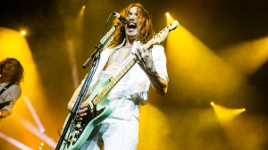 Justin Hawkins:"I Darkness hanno resuscitato il rock"