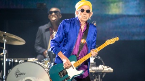 Keith Richards e come l'artrite ha cambiato il suo modo di suonare la chitarra