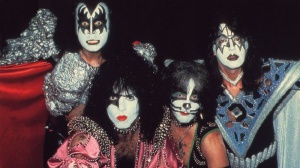 Kiss, la storia della 'odiata'  I Was  Made For Lovin'You