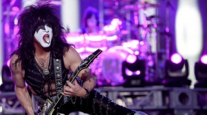 Kiss, Paul Stanley apre ad Ace Frehley e Peter Criss