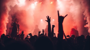 La musica metal fa bene alla società