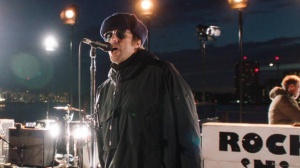 Liam Gallagher, rock e magia lungo il Tamigi