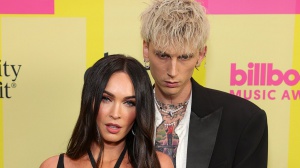 Machine Gun Kelly e Megan Fox promessi sposi