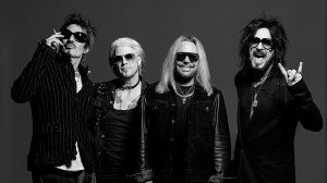 Mötley Crüe, Sixx felice del contributo di John 5