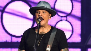 Matt Skiba: "Ho registrato quasi un album intero con i Blink"