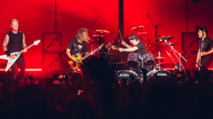 Metallica,  maestri di musica in un corso online