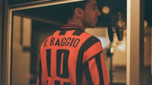 Miles Kane pubblica 'Baggio', il nuovo singolo dedicato al Divin Codino