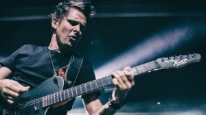 Muse, Matt Bellamy si scatena durante il live dei Twenty One Pilots