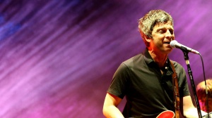 Noel Gallagher pronto a riarrangiare le canzoni degli Oasis per un album?
