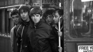 Oasis, ascolta una versione inedita di Columbia 