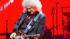Queen, Brian May  ha avuto un infarto