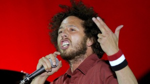 Rage Against The Machine, Zack De La Rocha si è infortunato alla gamba