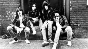 Ramones, disputa legale interna per il biopic con Pete Davidson