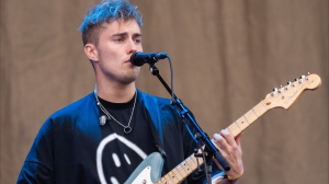 Sam Fender: fragilità dell’adolescenza, una chitarra economica, Slash e il faro di Springsteen