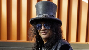 Slash e Brian Johnson insieme sul palco