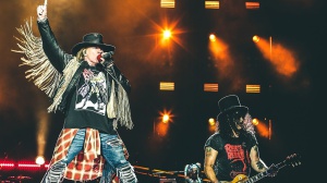 Slash: "Voglio fare un nuovo album con i Guns N'Roses"