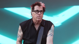 The Offspring, Noodles si ferma per un problema di salute: la band continuerà a suonare