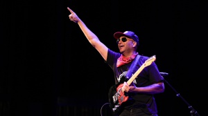 Tom Morello chiama Springsteen, Foo Fighters e Dave Matthews: nasce Power To The People Festival