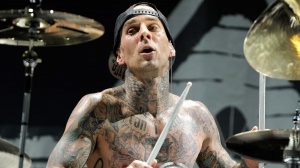 Travis Barker portato d'urgenza in ospedale