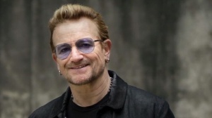 U2, Bono e The Edge condividono un'inedita versione acustica di Sunday Bloody Sunday