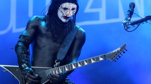 Wes Borland dei Limp Bizkit: accumulatore seriale di strumenti musicali