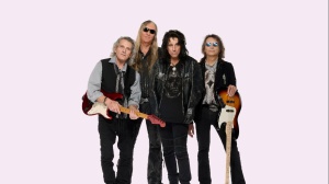 Wild Ones è il nuovo singolo di Alice Cooper Group