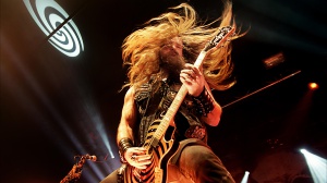 Zakk Wylde si esercita con i tutorial online per il tour dei Pantera