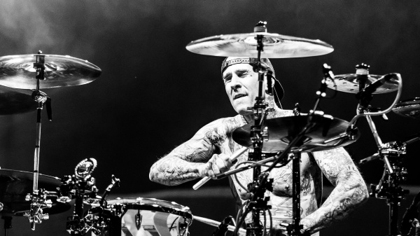 Billy Corgan: Travis Barker è il batterista più influente degli ultimi 30 anni