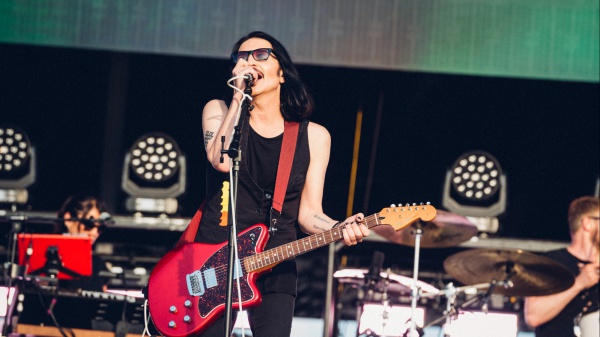 Brian Molko vuole Yungblud nel biopic sui Placebo