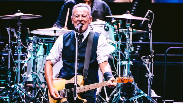 Bruce Springsteen celebra le radici della musica americana con un museo in New Jersey