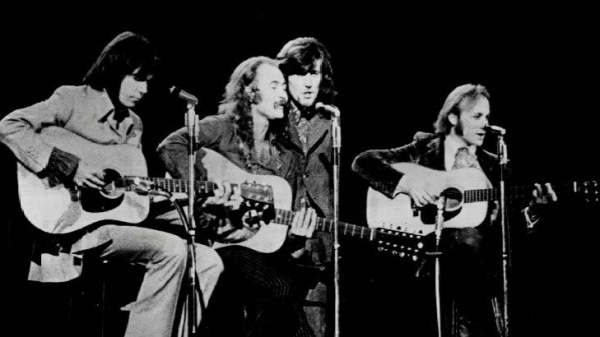 Déjà Vu dei Crosby, Stills, Nash & Young: il vertice creativo del folk-rock americano