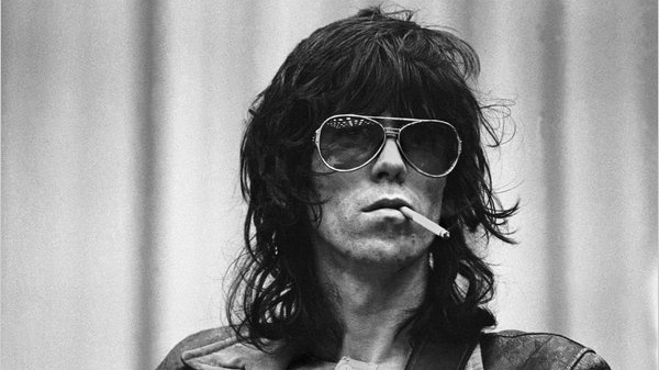 L’arresto di Keith Richards a Toronto nel 1977: droga, processo e svolta nella storia dei Rolling Stones