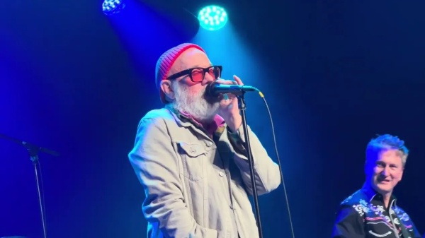 Michael Stipe, il disco solista arriva a maggio 2027: il produttore? Ovviamente Andrew Watt