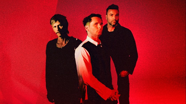Muse, Nightshift Superstar è il nuovo singolo