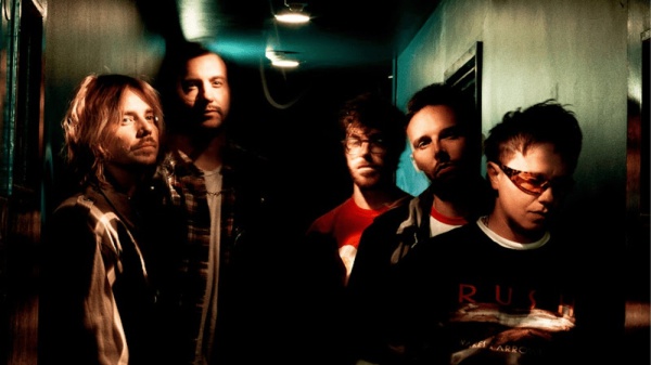 Nothing But Thieves: 