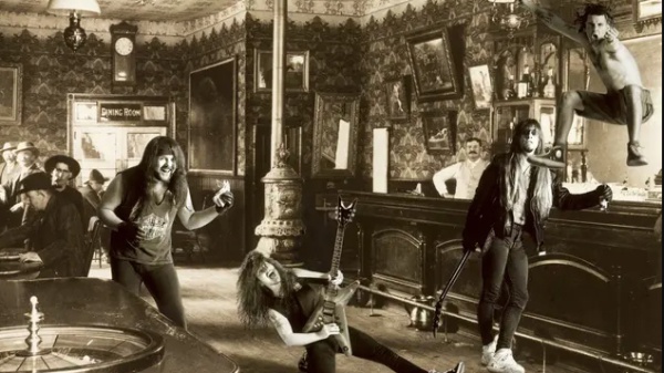 Pantera, Cowboys From Hell: il groove che cambiò il metal