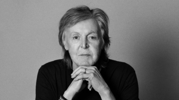 Paul McCartney, “The Boys Of Dungeon Lane”: il disco che riporta i Beatles prima dei Beatles