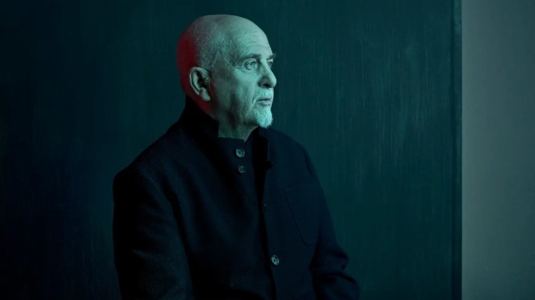 Peter Gabriel lancia o\i: album con uscita lunare