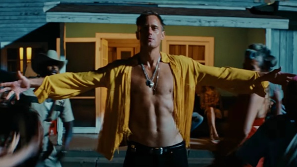 Rolling Stones, Alexander Skarsgård protagonista del nuovo video. Ronnie Wood: 