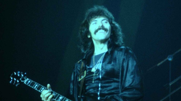 Tony Iommi: nuovo album solista e il futuro dei Black Sabbath dopo Ozzy