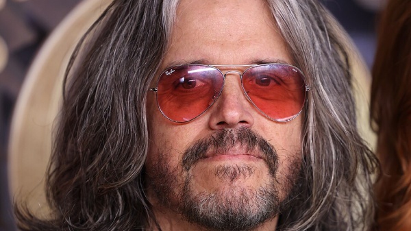 Tool, Adam Jones fissa l'obiettivo 